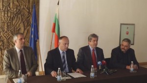 Георги Първанов Партия Помак е нов опит да се раздели