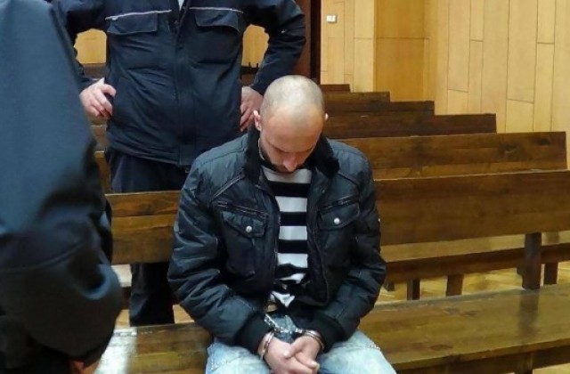 Предполагамият убиец от Бузовград остава в ареста