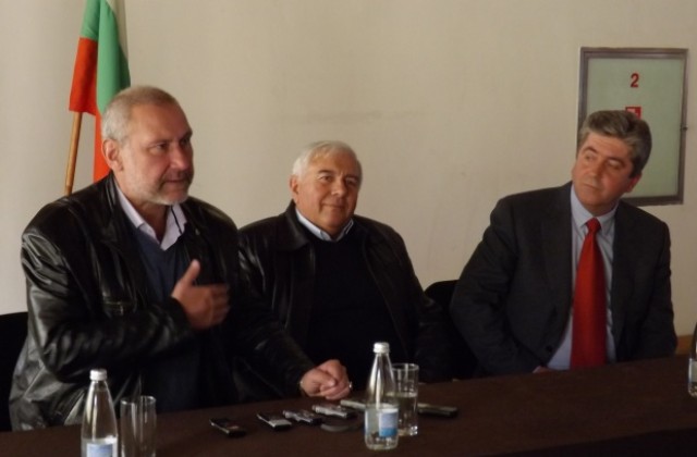 Необходима е цялостна концепция за развитието на В. Търново като стара българска столица, смята проф. Овчаров