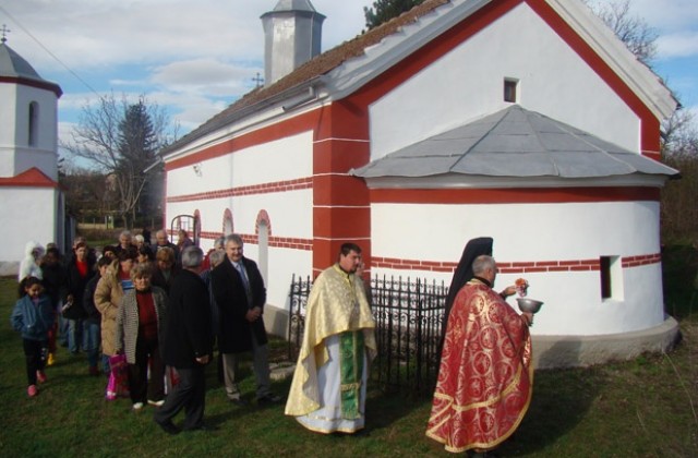 Обновиха 200-годишен храм в Студено буче