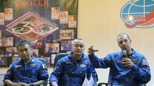 Прогрес носи подаръци на космонавтите от МКС