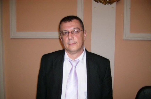 Благоевградски адвокат се вписва в Адвокатската колегията в Кюстендил