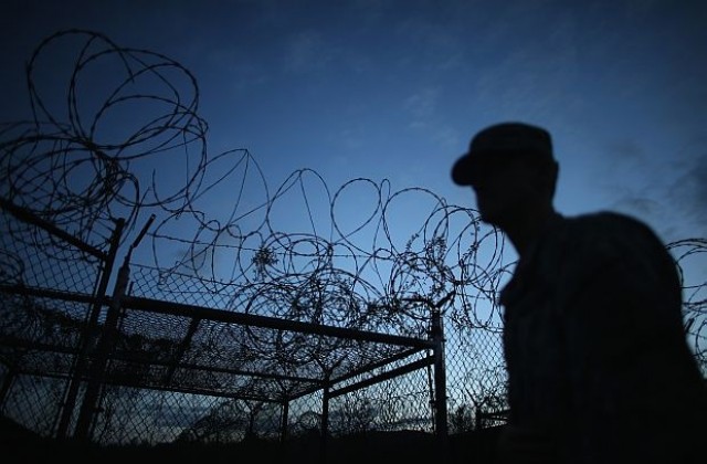 След 11/9 ЦРУ вербувало затворници от Гуантанамо срещу терористите