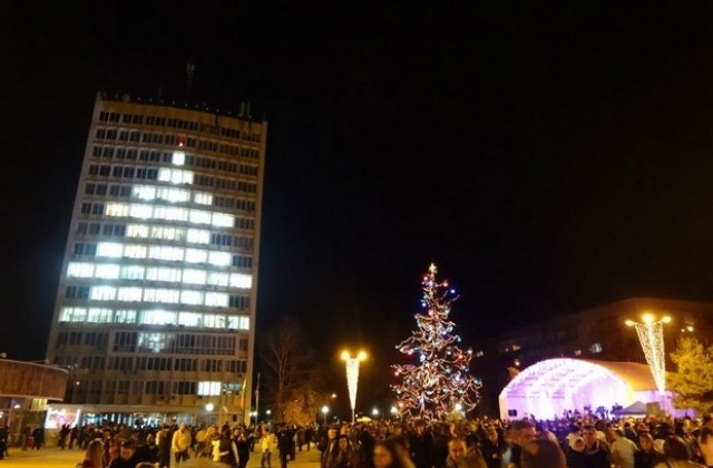Конкурс Магията на Коледа и за сурвачка обяви Димитровград