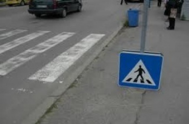 Бум на катастрофи с пешеходци заради снега в Пазарджик