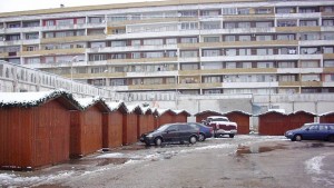 Отварят коледния базар на паркинга на пл Свобода