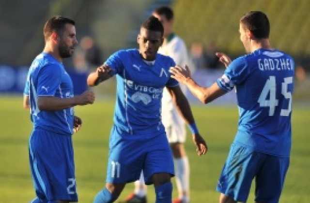 Левски се готви без трима от игралите с Литекс, Гари е готов за Варна