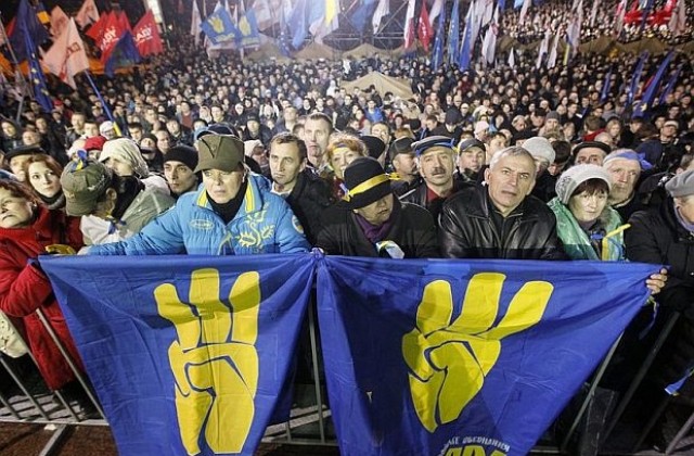 Продължават протестите в Киев срещу правителството
