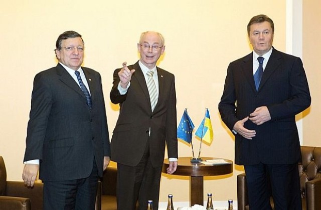 Лидерите на страните от ЕС се срещнаха с украинския президент