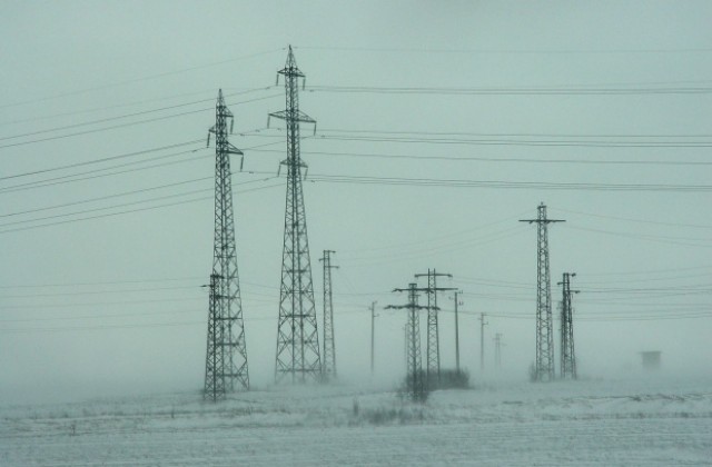 При студ навън водата също влияела на сметката за ток