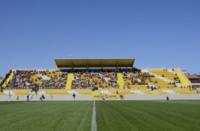 Ботев форсира строежа на Колежа, отборът се мести в Коматево