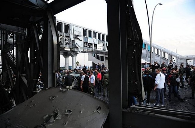 Четирима убити и 26 ранени при минометен обстрел в Дамаск