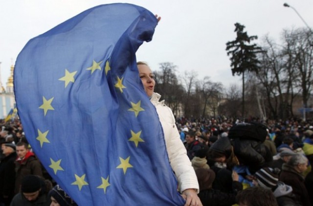 Опозицията в Украйна зове за национална стачка