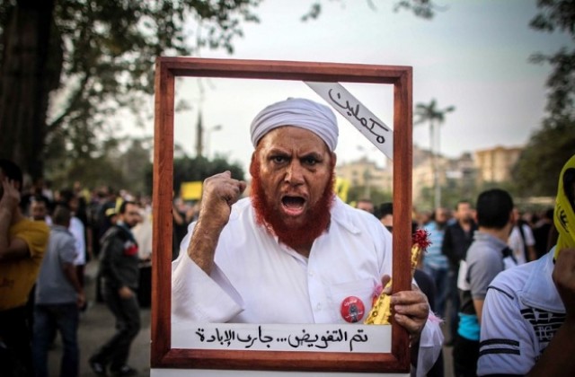 Новата конституция на Египет забранява партиите на религиозен принцип