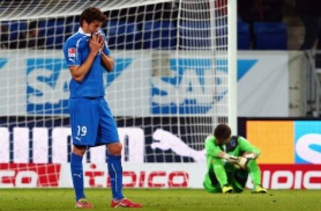 Хофенхайм и Вердер си спретнаха зрелищно 4:4, лидерите с нови победи