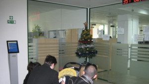 Анкетират клиенти на НАП за пожеланията им за ЧНГ