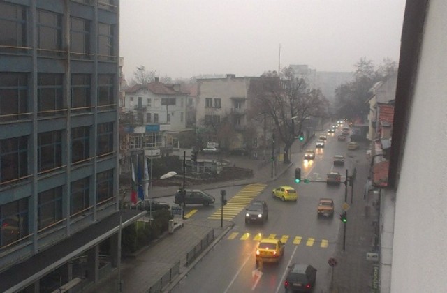 Мокри пътища в Кюстендилска област