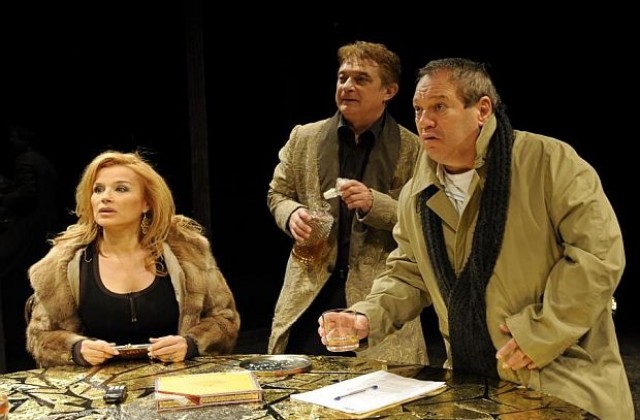 Георги Мамалев и Аня Пенчева с постановка в Благоевград