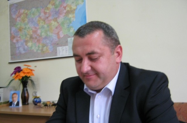 Емил Гущеров: Шефът на КАТ- Дупница бе сменен, защото състави актове на хора на БСП