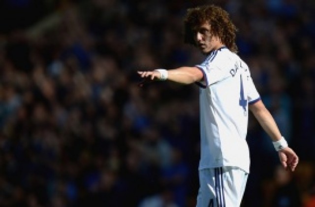 Давид Луис ще натиска Челси да го пусне в Барса