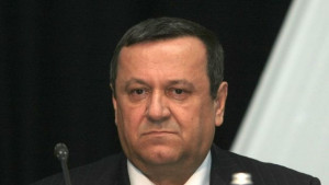 Стажантските договори стават част от КТ като мярка срещу младежката