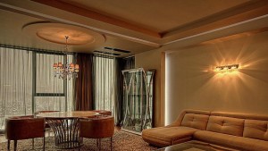 Кирил Йорданов заживя в емирски лукс