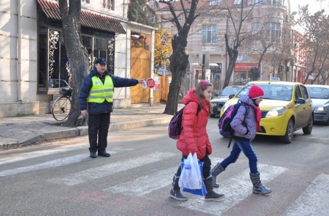Нови мерки за пътната безопасност на учениците