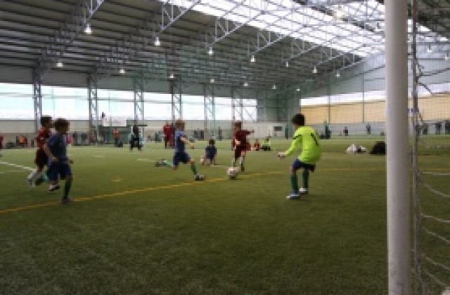 „Бейби лигата” събра Меси и Любо Пенев