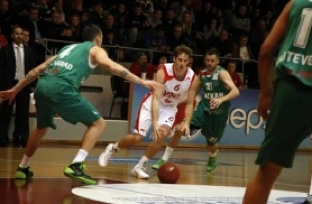 Гардът на Лукойл Вергинис вярва в шансовете за следващата фаза