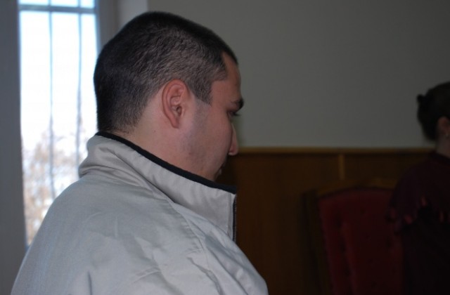 Условна присъда от 16 месеца за Калин Николов, нападнал фелдшер в Спешния център