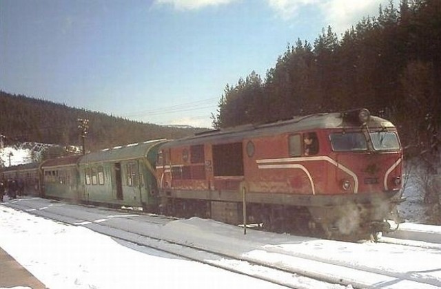 Студентско парти по теснолинейката за Банско