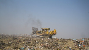 Кметове обсъждат депонирането на отпадъци с областния