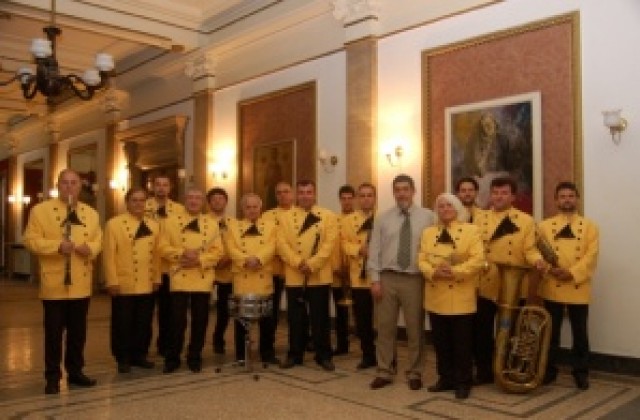 Духов оркестър- Перник с концерт в Кюстендил