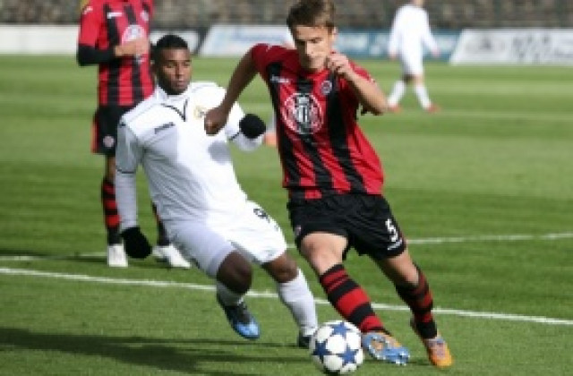 Ранджелович уреден с нова работна виза за Локо Сф