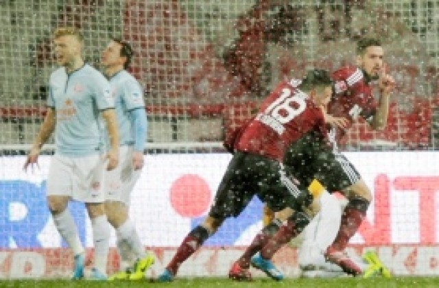 Нюрнберг продължава без победа в Бундеслигата