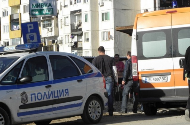 Наръгаха мъж пред дискотека в Благоевград