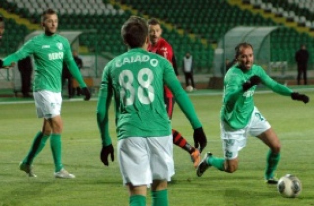 Автогол отдалечи Берое от заветната седмица, Локо Сф с важни 3 точки