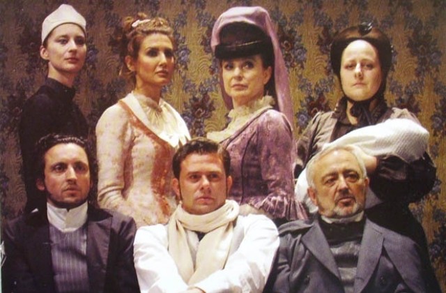 Народният театър провокира с комедия за вибратора в Пловдив