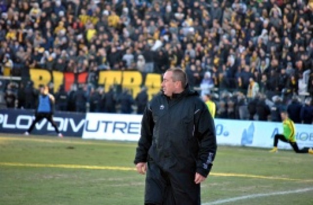 Мъри: На такъв терен за какъв футбол може да говорим!?