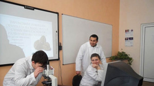 Отбелязват 40годишнината на Ветеринарната гимназия с изложба