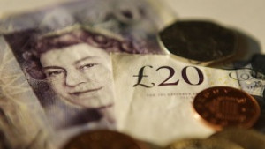 Британски депутати са недоволни от предстоящо повишаване на заплатите им