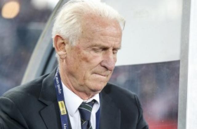 Трапатони ще продължи с националните отбори