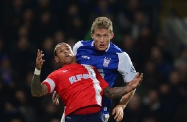 Арестуваха бивша звезда на Висшата лига в подозрения за уреждане на мачове