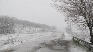 Кметове се оплакват от финансовия ресурс за зимно почистване на