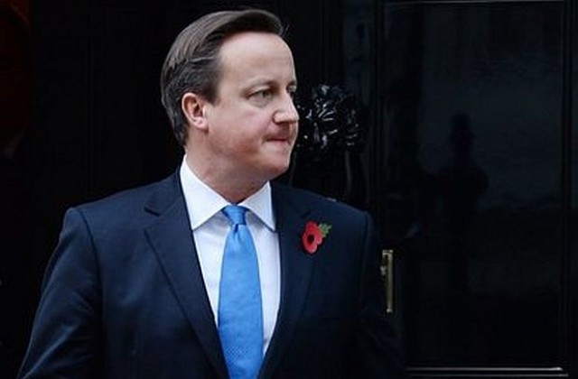 Българи и румънци протестираха пред кабинета на Дейвид Камерън