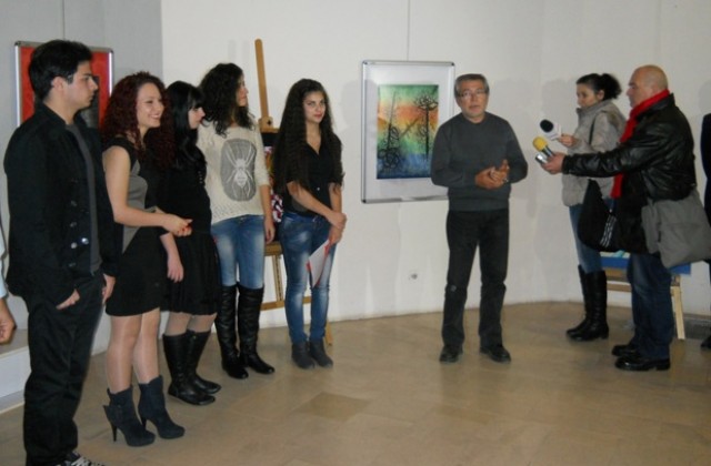 МГЕРБ подкрепи изложба на млади таланти