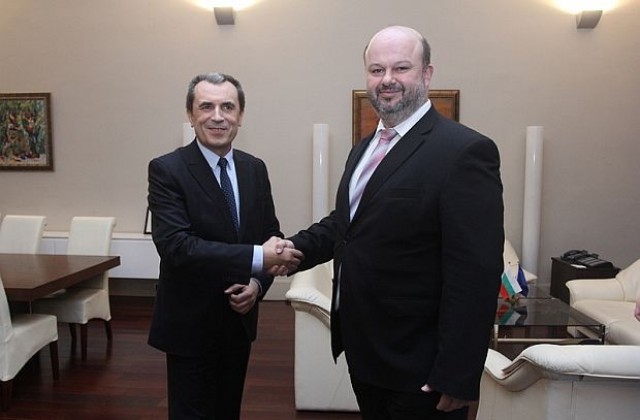 Орешарски: Необходима е цялостна европейска концепция за миграционната политика