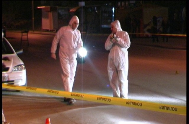 Трима задържани за кражба на крупна сума от бензиностанция в Павликени