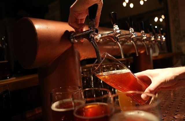 Българинът е изпил средно 73 литра бира миналата година