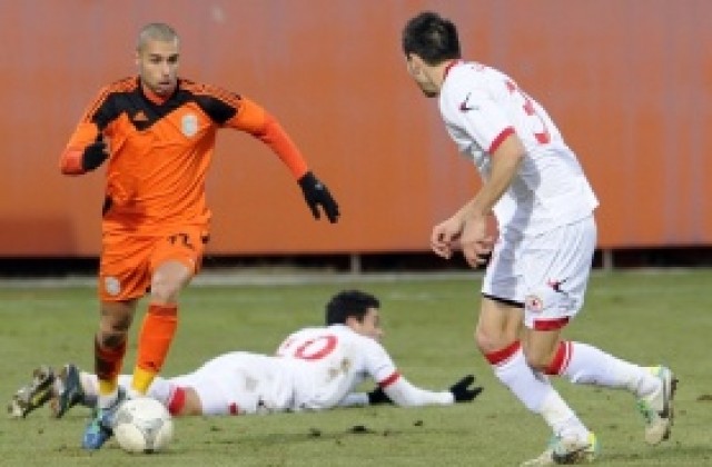 Литекс и ЦСКА само се намръзнаха в Ловеч